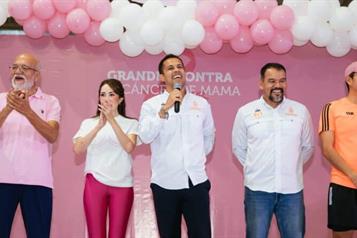 Bailan contra el c&aacute;ncer en Guadalupe
