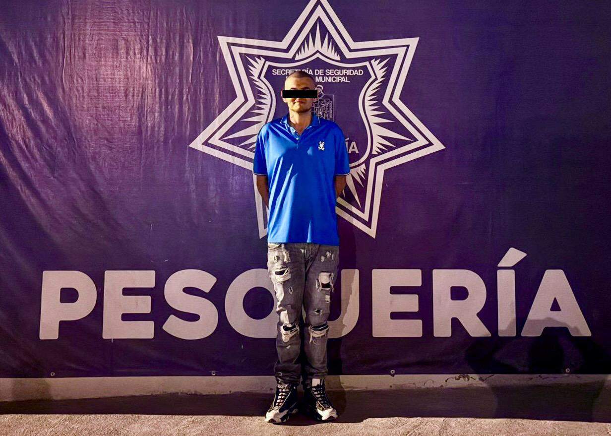 En posesión de diversas dosis de droga, un hombre fue arrestado por elementos de la Secretaría de Seguridad Pública de Pesquería en la Colonia Colinas de Santa Engracia.