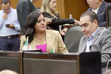 Advierten diputados que seguirán cuestionando a la administración