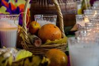 ¿Cuál es el significado de velas, flores y copal en Día de Muertos? ¿Cuál es el significado de velas, flores y copal en Día de Muertos?