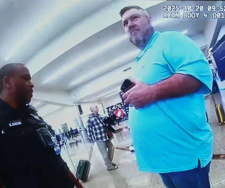 Detienen a hombre que planeaba tiroteo en aeropuerto de Atlanta Detienen a hombre que planeaba tiroteo en aeropuerto de Atlanta