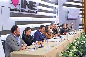 Acumulan partidos fondos estatales