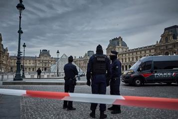 Robo histórico en el Louvre: nuevas pistas sobre los responsables