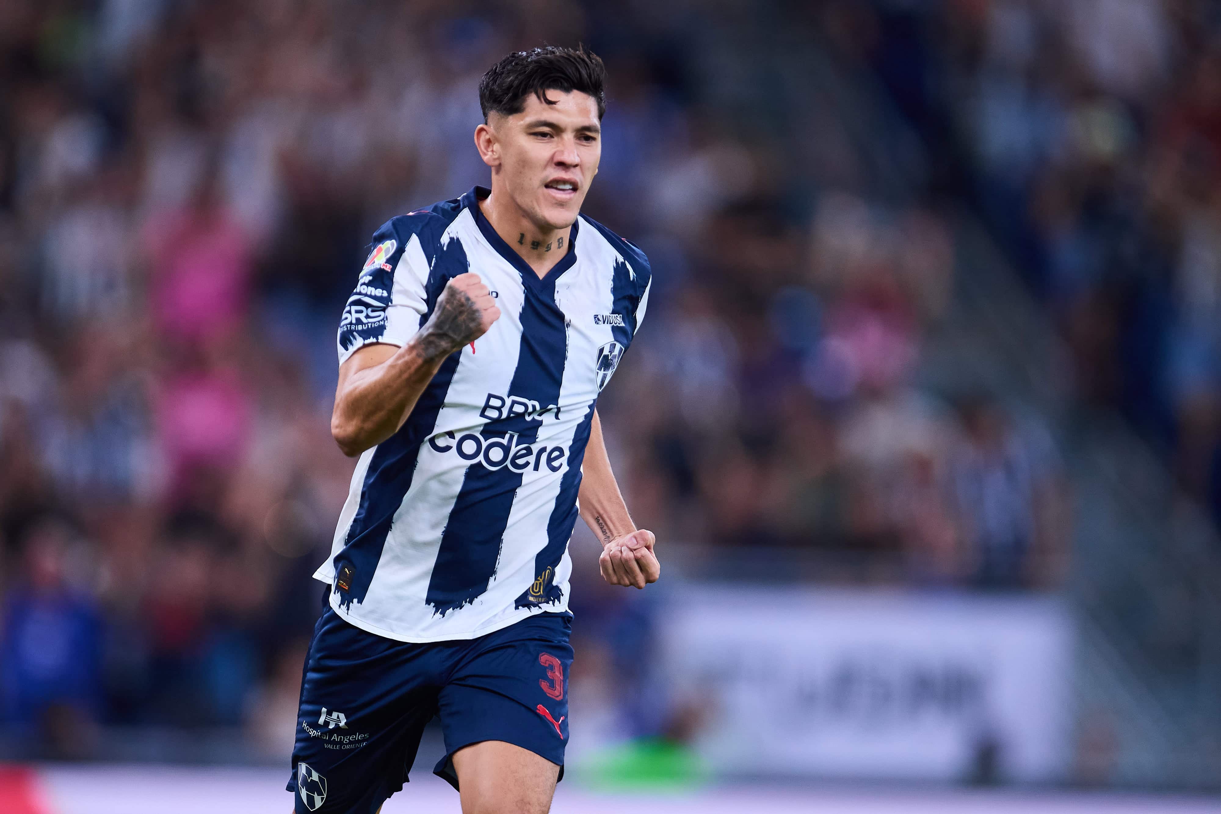 Gerardo Arteaga hace el 1-0.