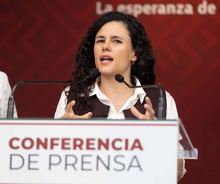 Luisa Alcalde arremete de nuevo contra el PAN Luisa Alcalde arremete de nuevo contra el PAN