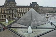 Reabre museo Louvre tras robo de joyas  Reabre museo Louvre tras robo de joyas