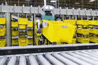 Amazon reemplazará a miles de empleados humanos por robots Amazon reemplazará a miles de empleados humanos por robots