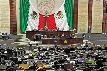 Avalan Diputados en lo general y particular la Ley Aduanera
