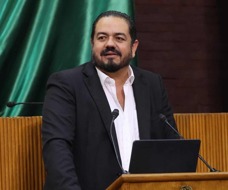Capacitarán a servidores públicos en el uso del desfibrilador Capacitarán a servidores públicos en el uso del desfibrilador
