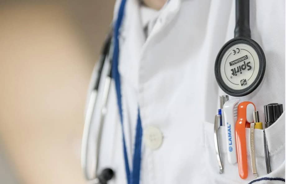 Día del Médico 2025: las mejores frases e imágenes para enviar Día del Médico 2025: las mejores frases e imágenes para enviar