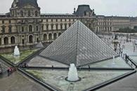 Reabre museo Louvre tras robo de joyas Reabre museo Louvre tras robo de joyas