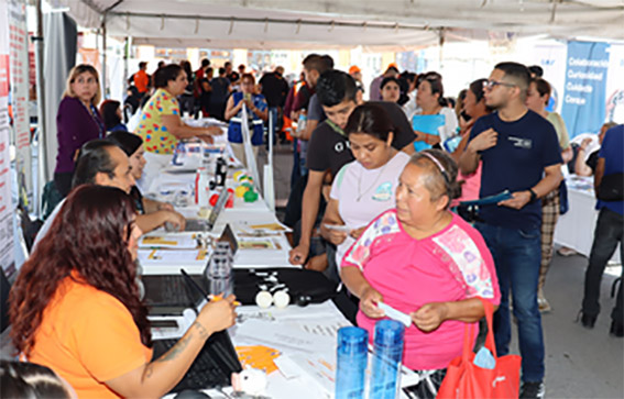 Responde Juárez a Feria Nacional del Empleo para Grupos Vulnerables