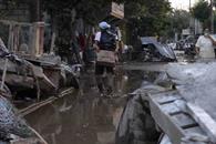 Aumenta a 80 número de fallecidos por lluvias  Aumenta a 80 número de fallecidos por lluvias