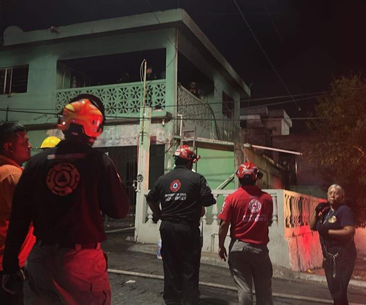 Mueren gemelos de 4 años en incendio