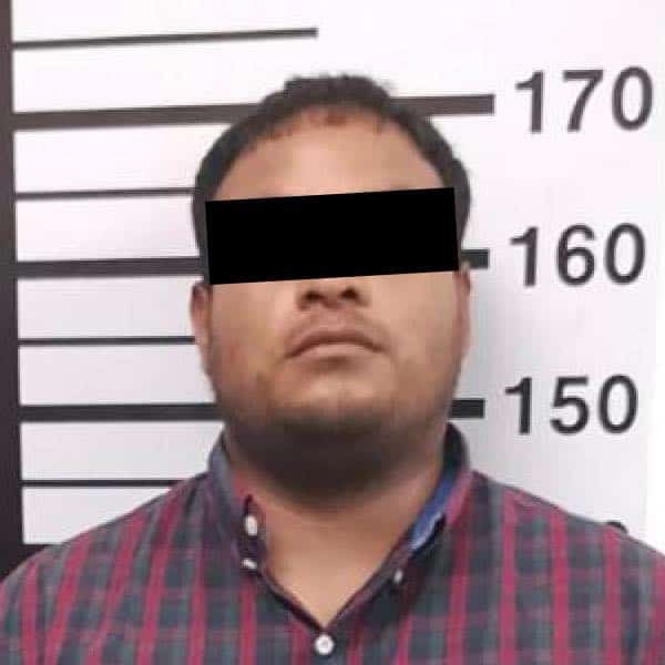 Detienen a dos montachoques