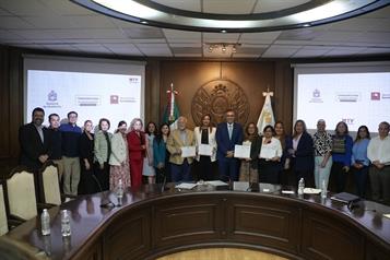 Realiza Monterrey ´Voto de la mujer: reflexiones históricas´