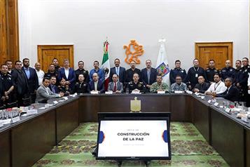 Arrancan revisiones a autos con placas foráneas