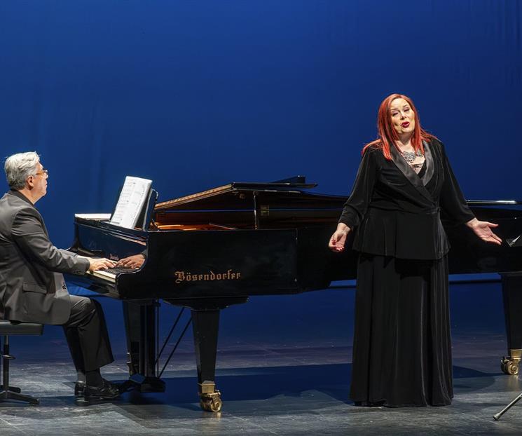 Ofrece Yvonne Garza recital de voz y piano