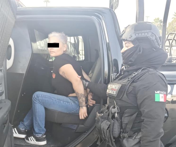 Capturan con arma larga y drogas a dos mujeres Capturan con arma larga y drogas a dos mujeres