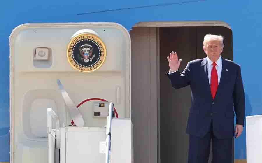 Llega Trump a Malasia en la primera gira asiática Llega Trump a Malasia en la primera gira asiática
