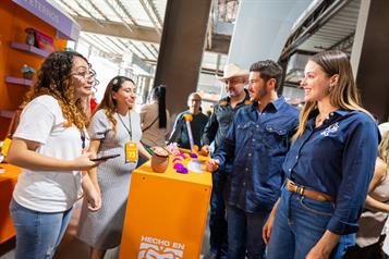 Acuden más de 12 mil al Mercado Hecho en Nuevo León