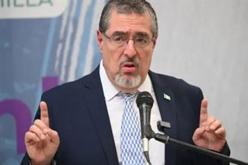 Acusa Arévalo intento de golpe de Estado