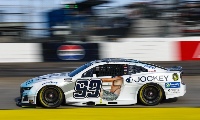 Queda Suárez 22 en Martinsville Queda Suárez 22 en Martinsville