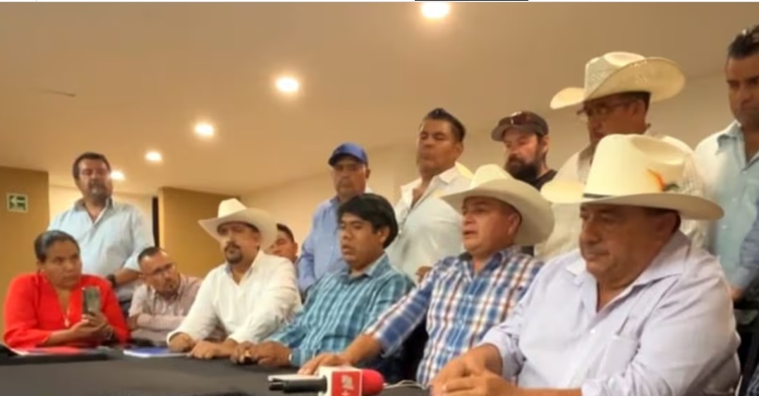 Productores de maíz exigen reinstalar mesa de negociación resolutiva