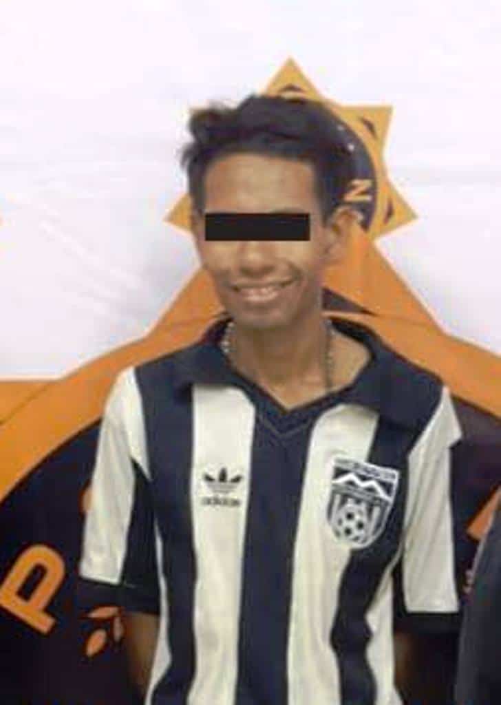 Elementos de la Secretaría de Seguridad y Protección Ciudadana de Juárez, detuvieron a un hombre en posesión de diversas dosis de droga en la colonia San Francisco.