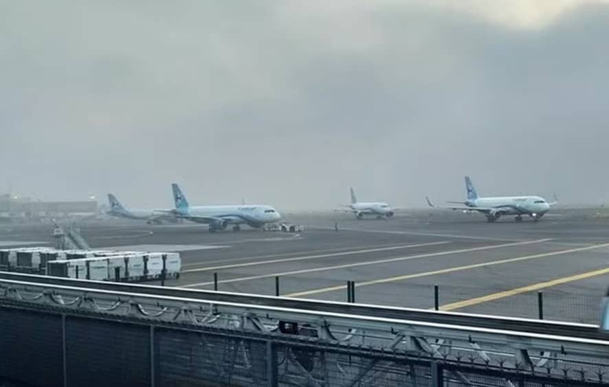 Banco de niebla afecta despegues y aterrizajes en el AICM