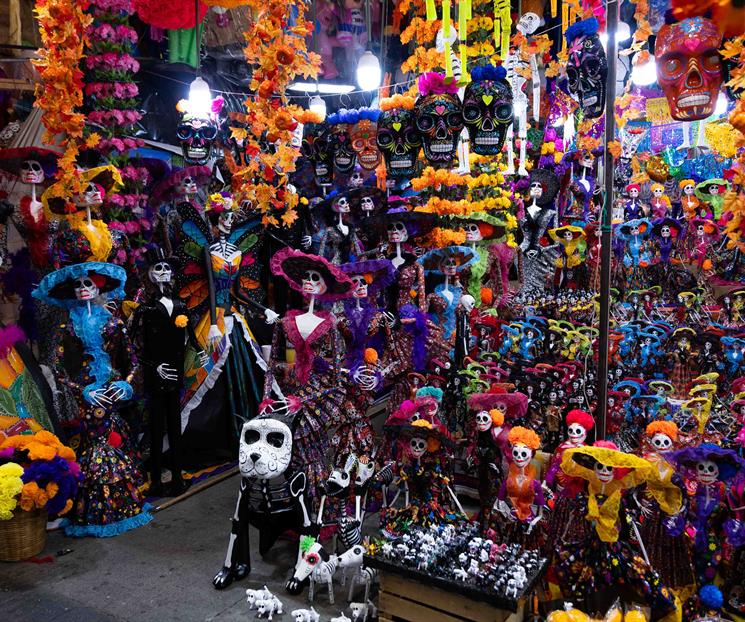 Sancionarán en Sinaloa a personas con disfraces alusivos al crimen Sancionarán en Sinaloa a personas con disfraces alusivos al crimen