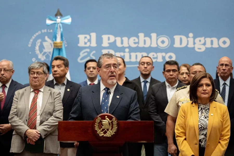 Solicita Fiscalía de Guatemala retirar inmunidad al presidente