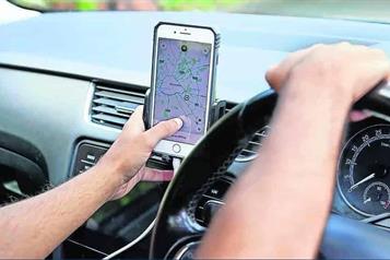 Niega SICT que Uber opere en aeropuertos 