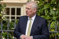 Arrestan a ex pr&iacute;ncipe Andrew por relaci&oacute;n con caso Epstein