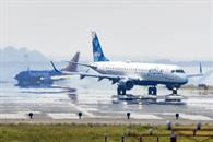 Aterriza de emergencia vuelo que salió de Cancún Aterriza de emergencia vuelo que salió de Cancún