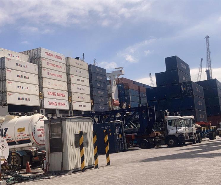 Exportaciones mexicanas al alza pese a aranceles, destacan expertos