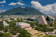 Se posiciona Tec de Monterrey en empleabilidad de egresados