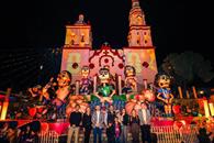 Homenajean a De Nigris y Boy en altar