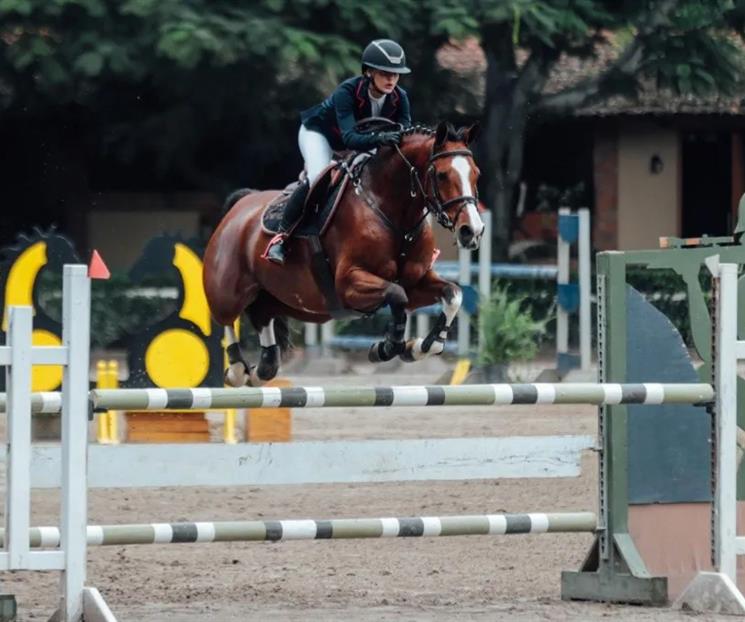 Triunfa Andrea Calderón