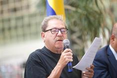 Feministas protestan contra visita de Paco Taibo II a Chiapas