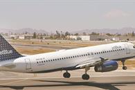 Confirman presencia de seis mexicanos en vuelo de JetBlue Confirman presencia de seis mexicanos en vuelo de JetBlue