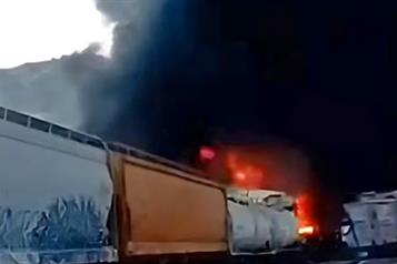 Tren con carga de alcohol etílico se descarrila y explota en Hidalgo