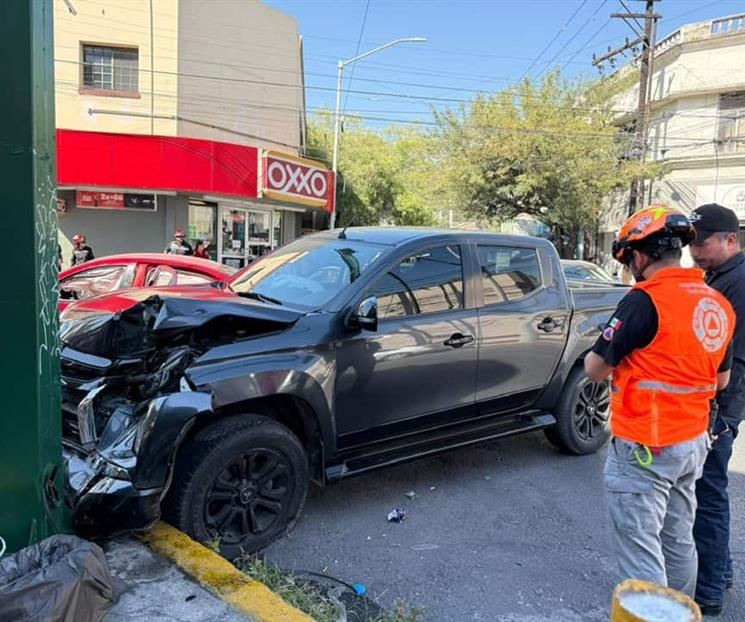 Deja choque cuatro lesionados
