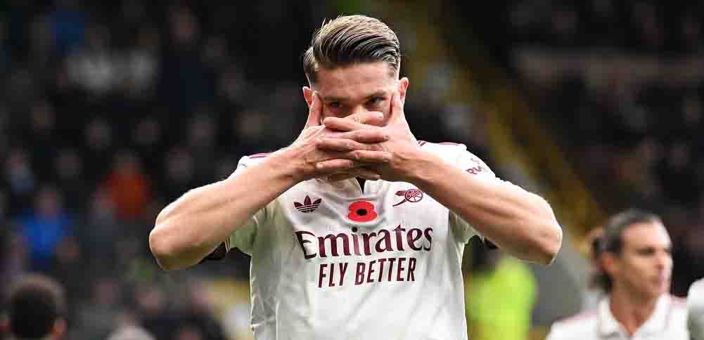 Arsenal no cede en la Premier Arsenal no cede en la Premier