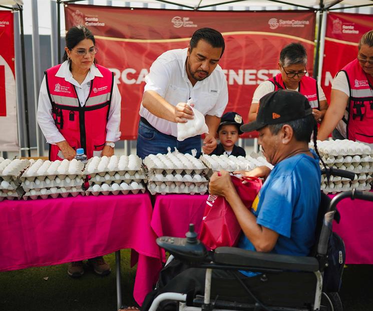 Realiza Santa Catarina el mercado del bienestar