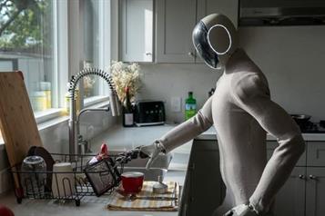 NEO: dobla tu ropa, pero podría espiarte