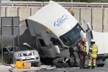 Embiste tren a pipa en Santa Catarina