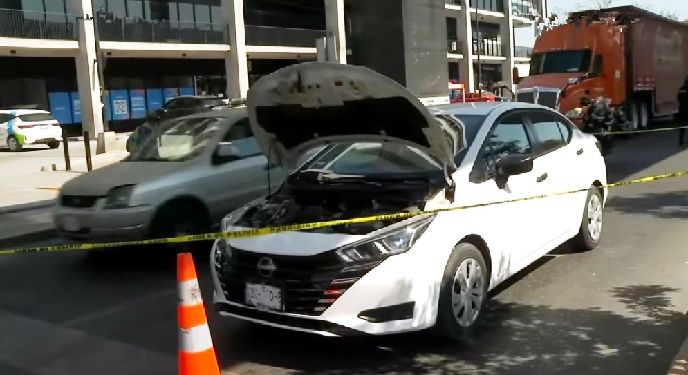 Aseguran auto ligado a ejecución Aseguran auto ligado a ejecución