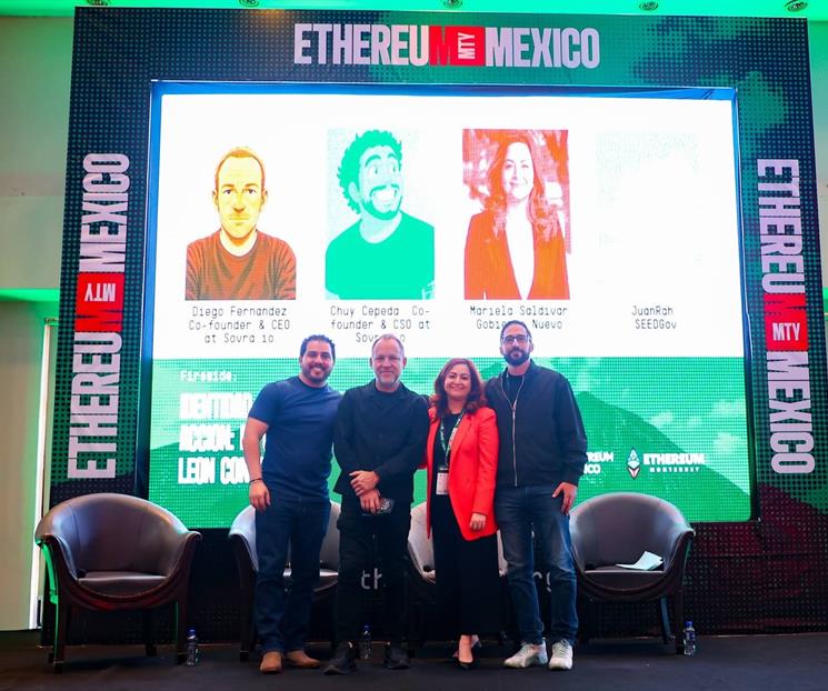 Aplauden expertos plataforma digital NLínea Aplauden expertos plataforma digital NLínea