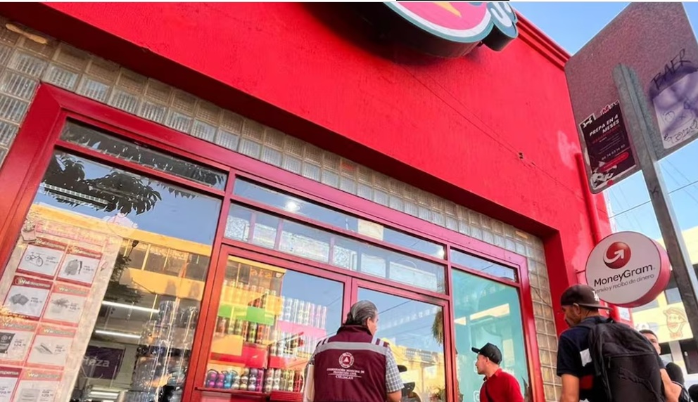 Inspeccionan tiendas Waldos en Sinaloa